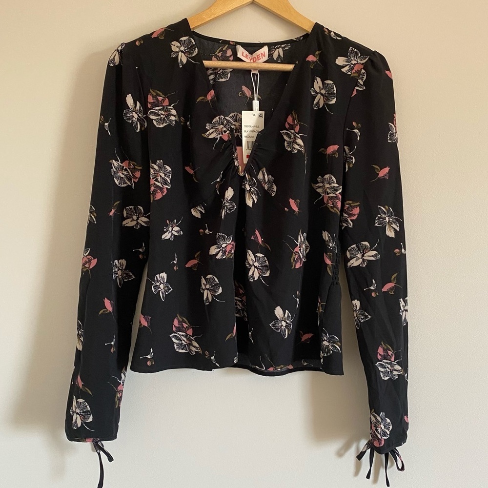 LEYDEN Black Floral Blouse